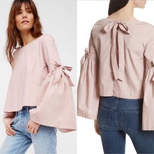 Free People “So Obviously Yours Top” Size Small‎